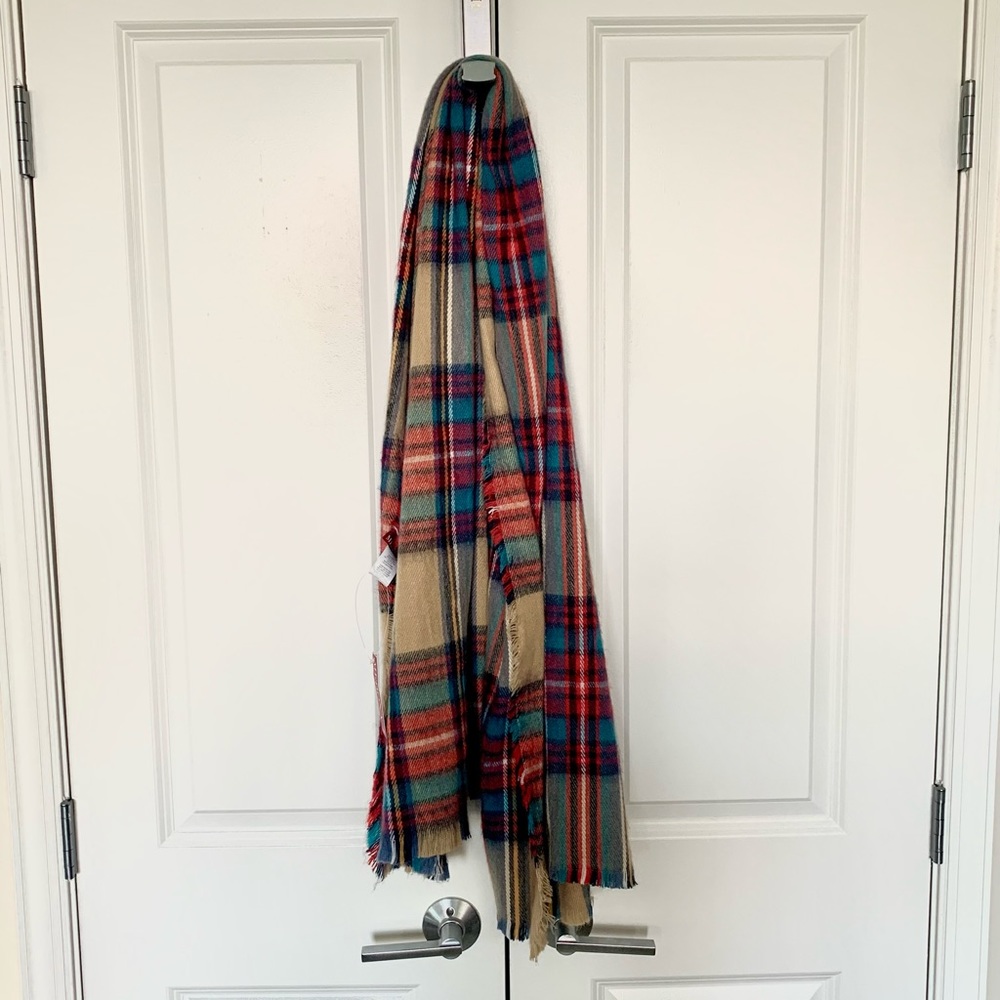 NWT Merona plaid scarf